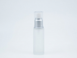 Fľaštička sklenená - mliečne sklo 30 ml, strieborno-biela sprej, číry vrchnák